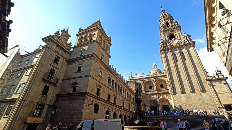 Catedral de Santiago por detrás
